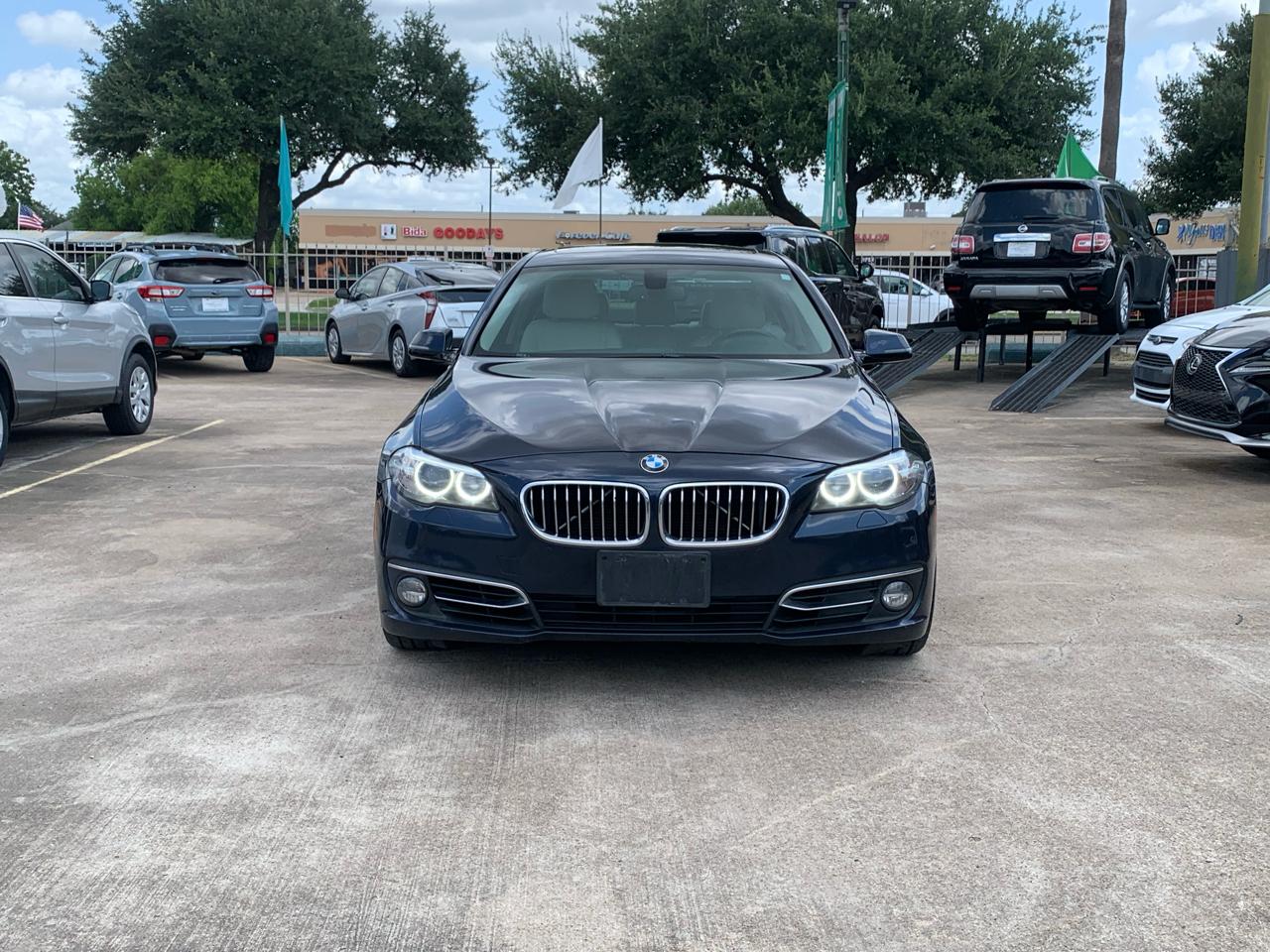 BMW 5-Series 535i xDrive 2015