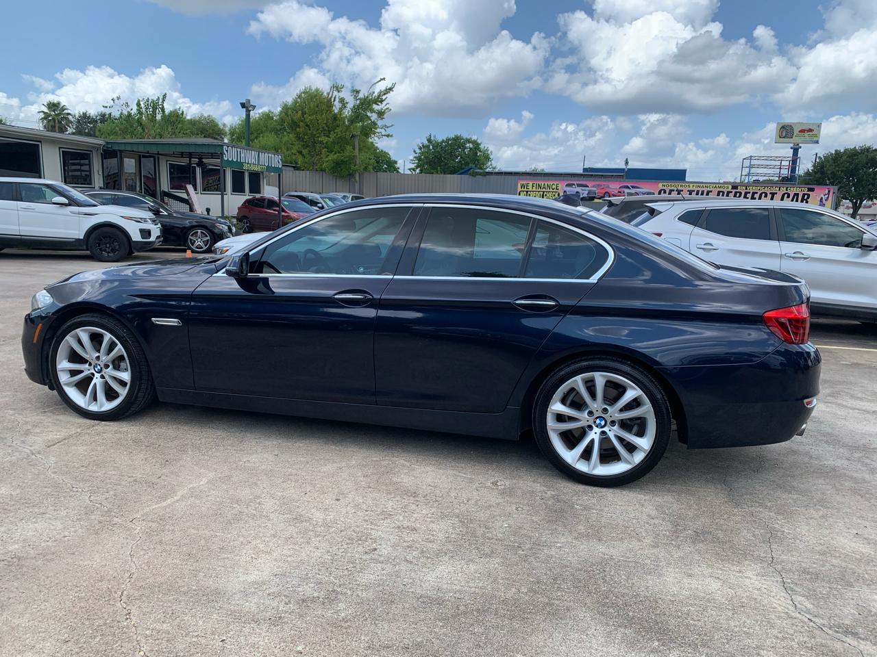 BMW 5-Series 535i xDrive 2015