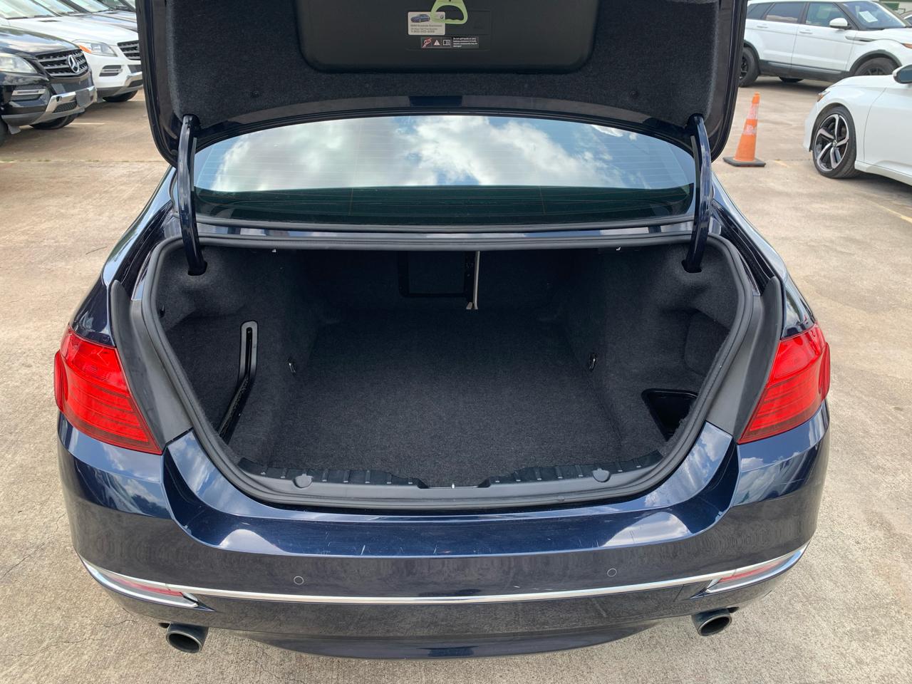 BMW 5-Series 535i xDrive 2015