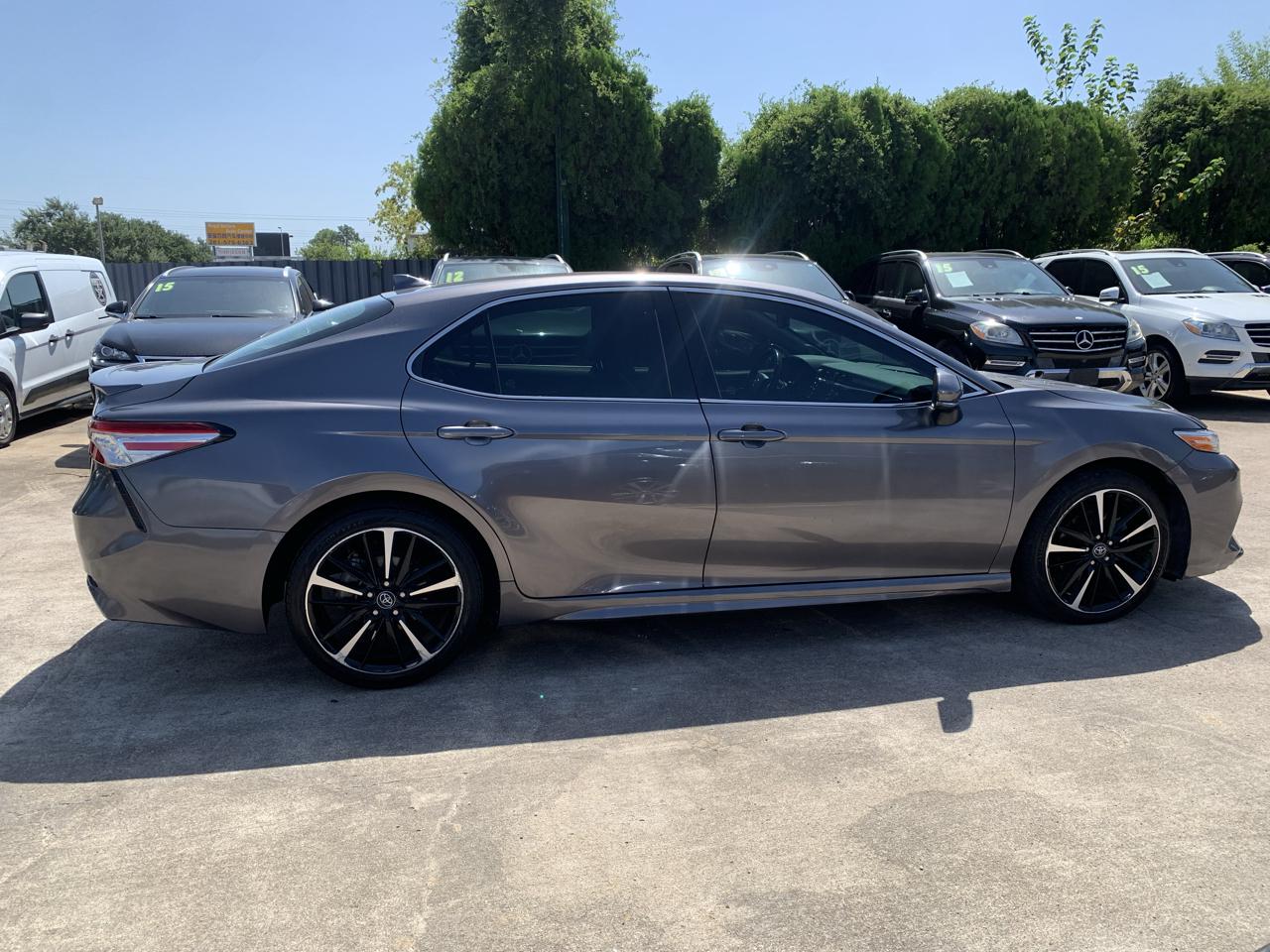 Toyota Camry XSE 2020
