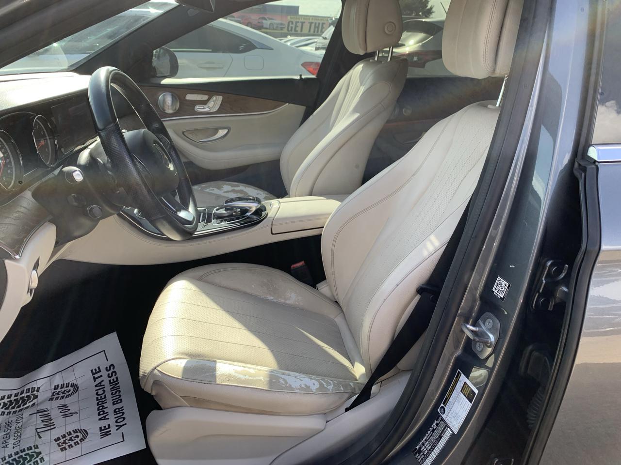Mercedes-Benz E-Class E300 Luxury 4MATIC Sedan 2017