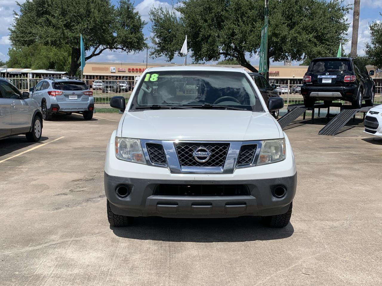 Nissan Frontier SV King Cab I4 5MT 2WD 2018