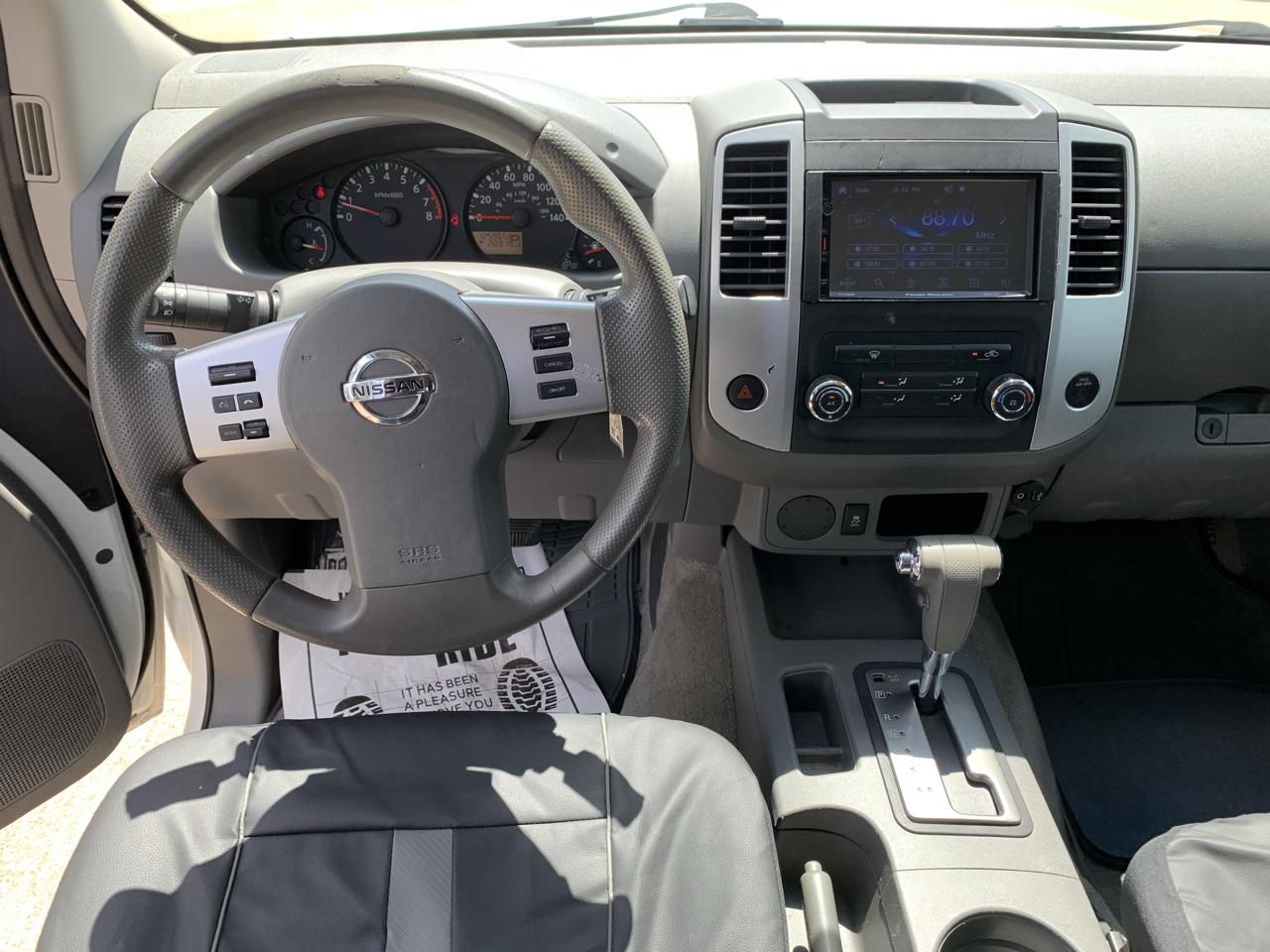 Nissan Frontier SV King Cab I4 5MT 2WD 2018