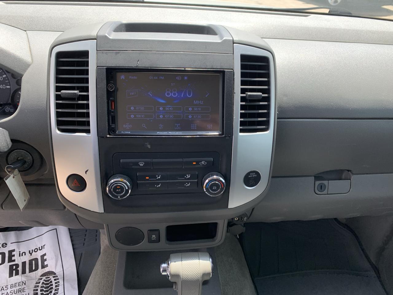 Nissan Frontier SV King Cab I4 5MT 2WD 2018