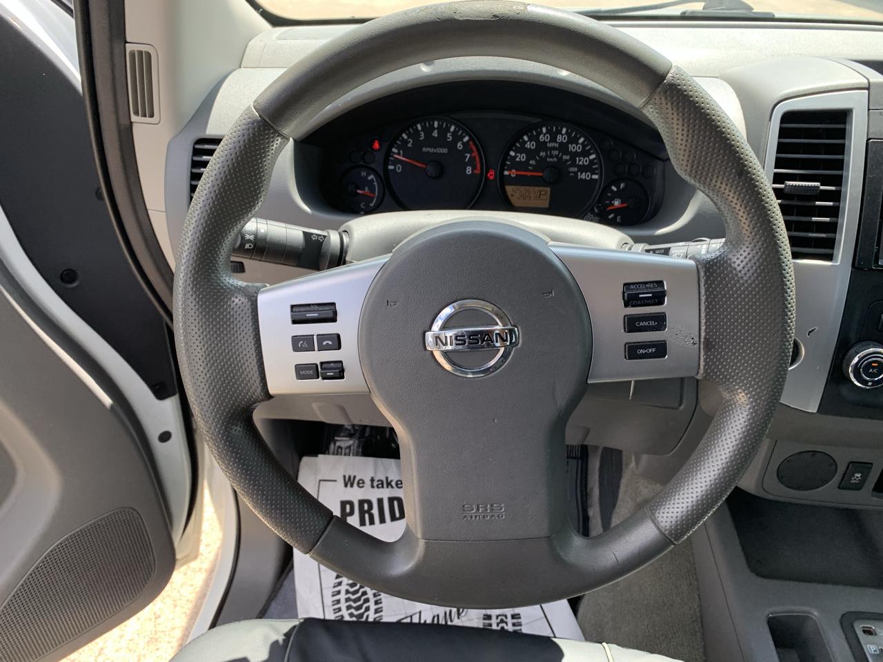 Nissan Frontier SV King Cab I4 5MT 2WD 2018