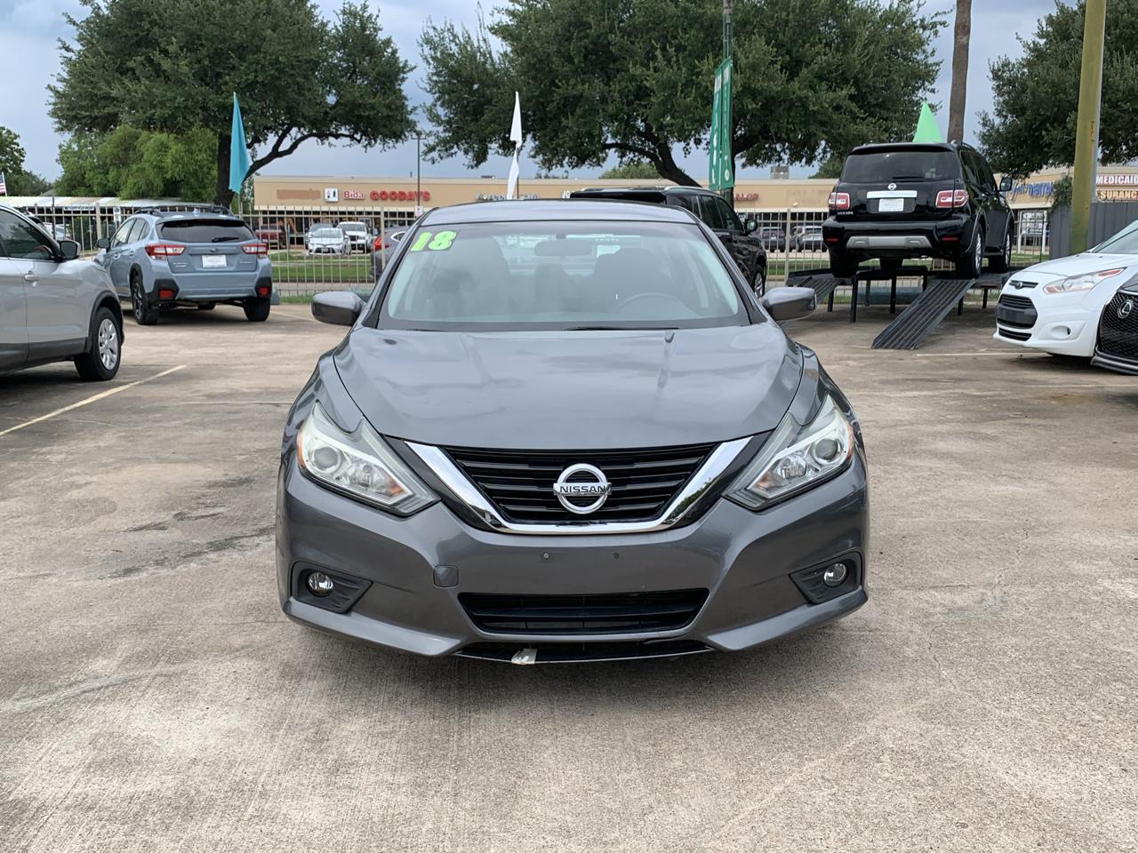 Nissan Altima 2.5 SV 2018