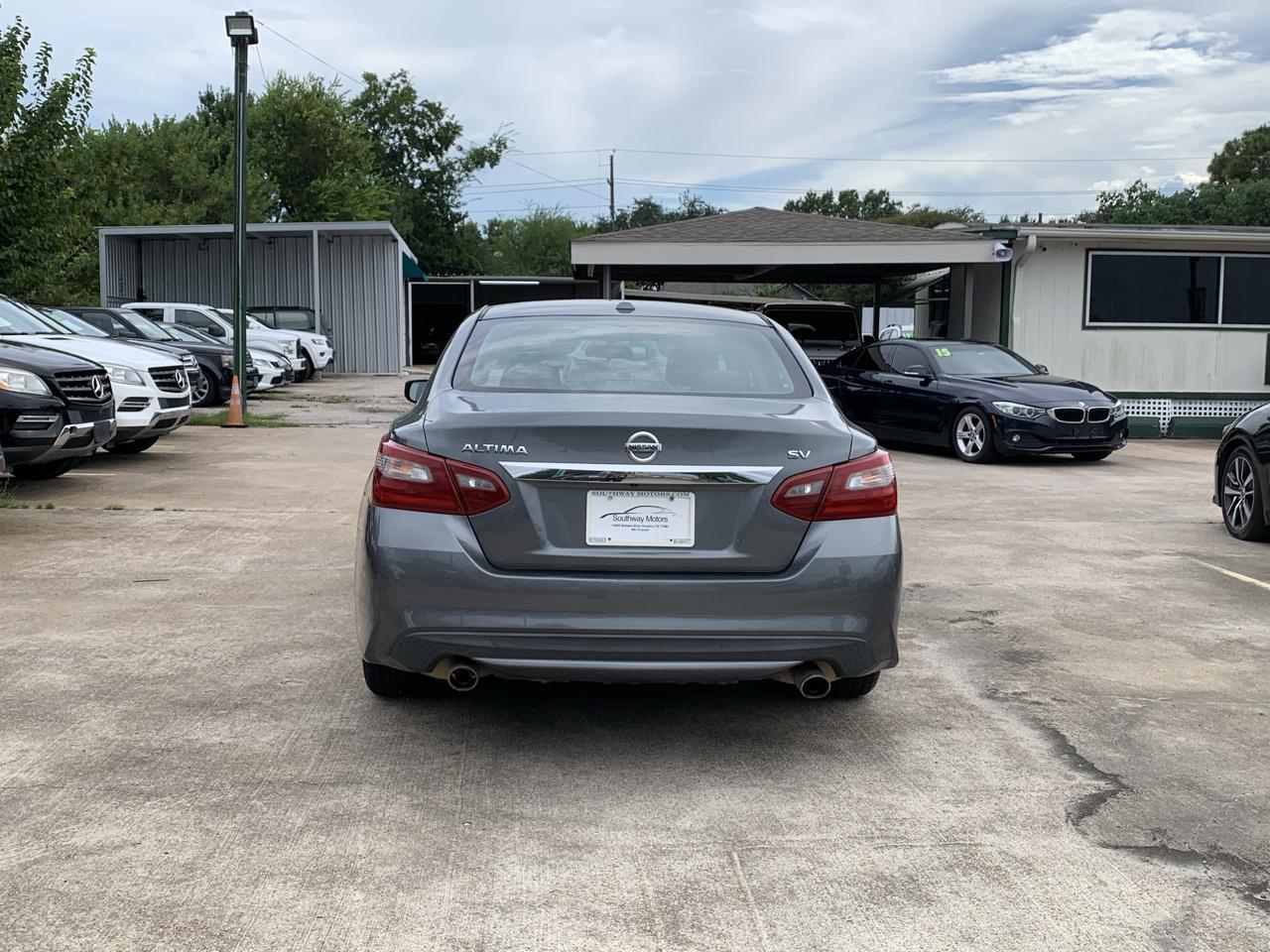 Nissan Altima 2.5 SV 2018