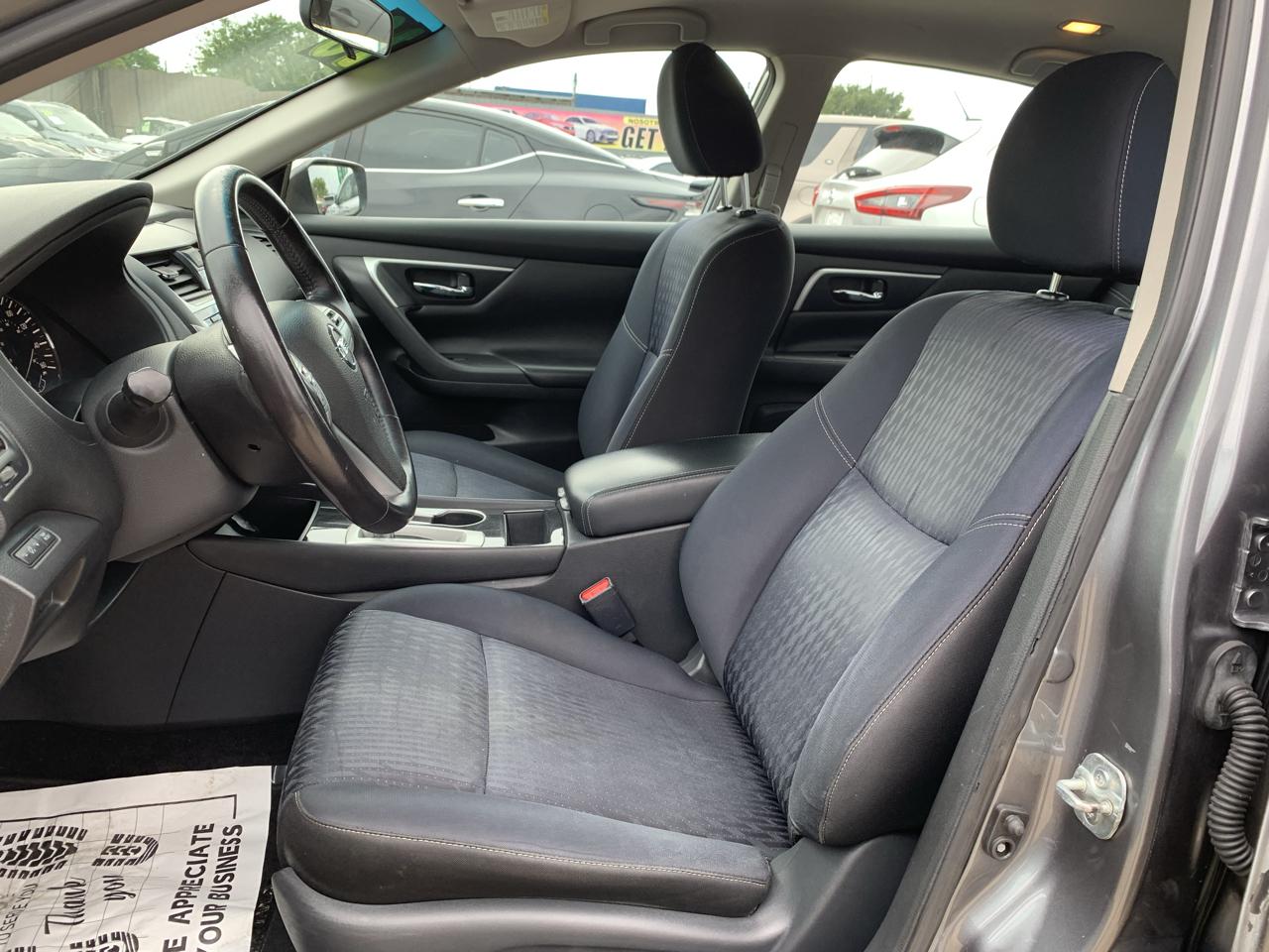 Nissan Altima 2.5 SV 2018