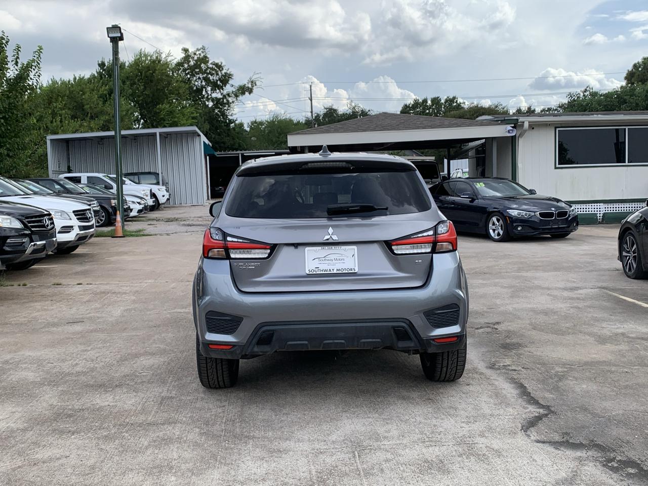 Mitsubishi Outlander Sport 2.0 ES AWD 2021