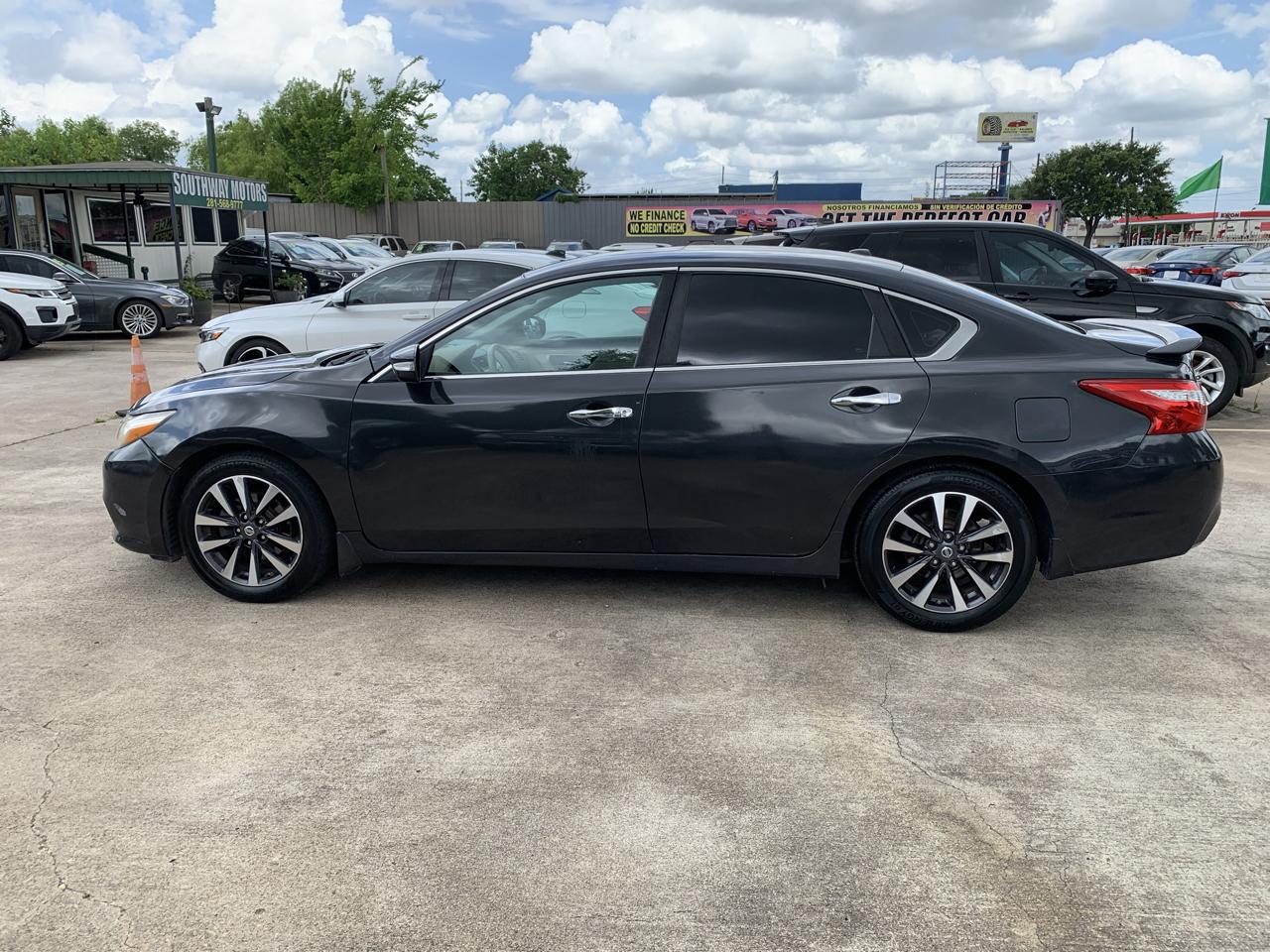 Nissan Altima 2.5 SR 2016
