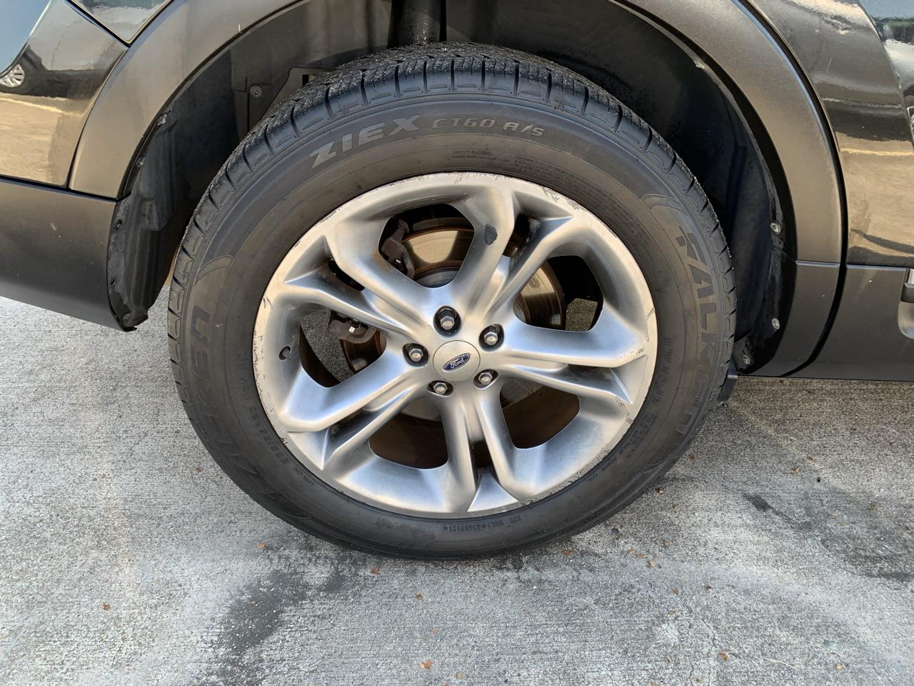 Ford Explorer Limited 4WD 2013