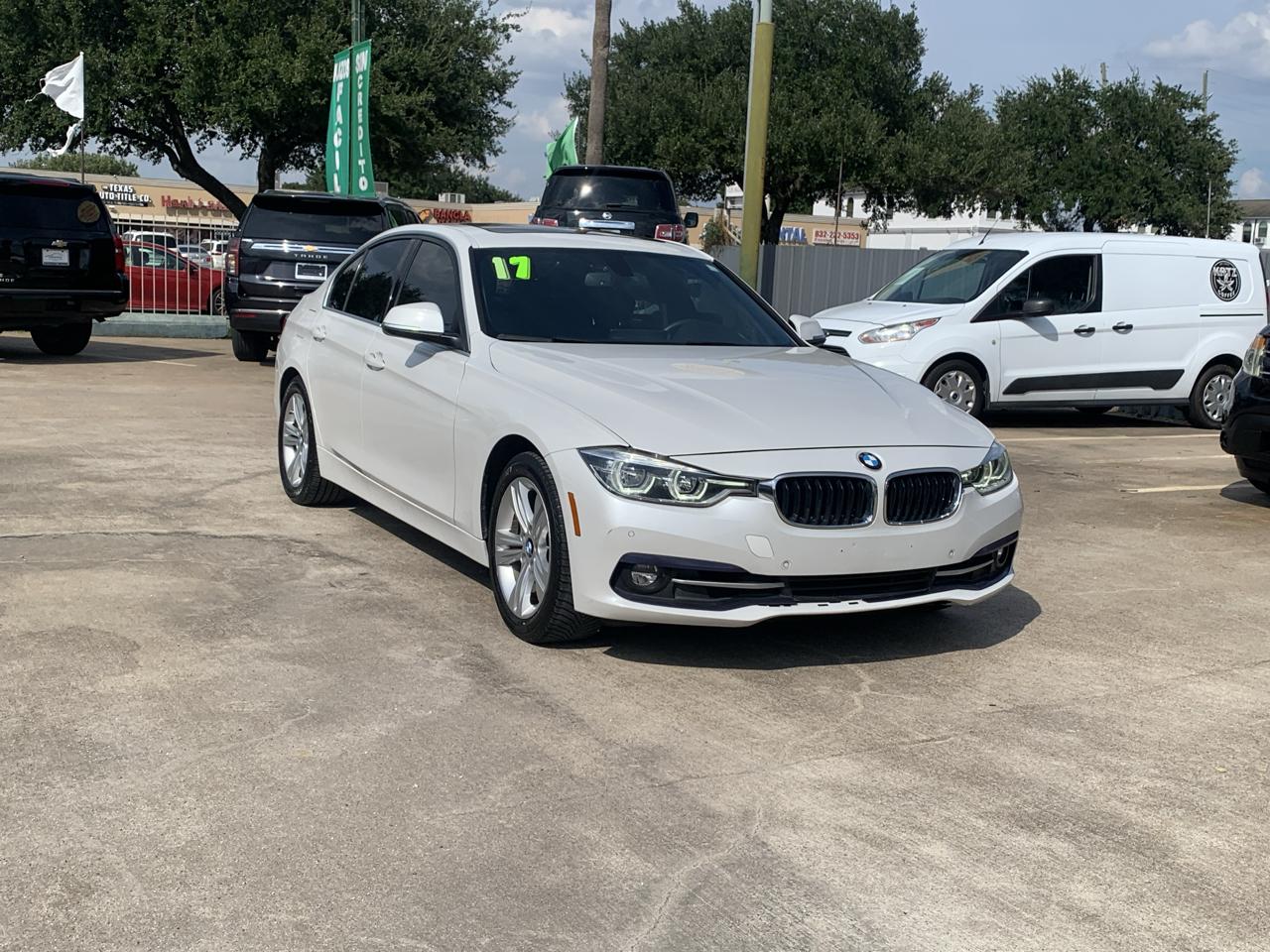 BMW 3-Series 330i SULEV Sedan 2017