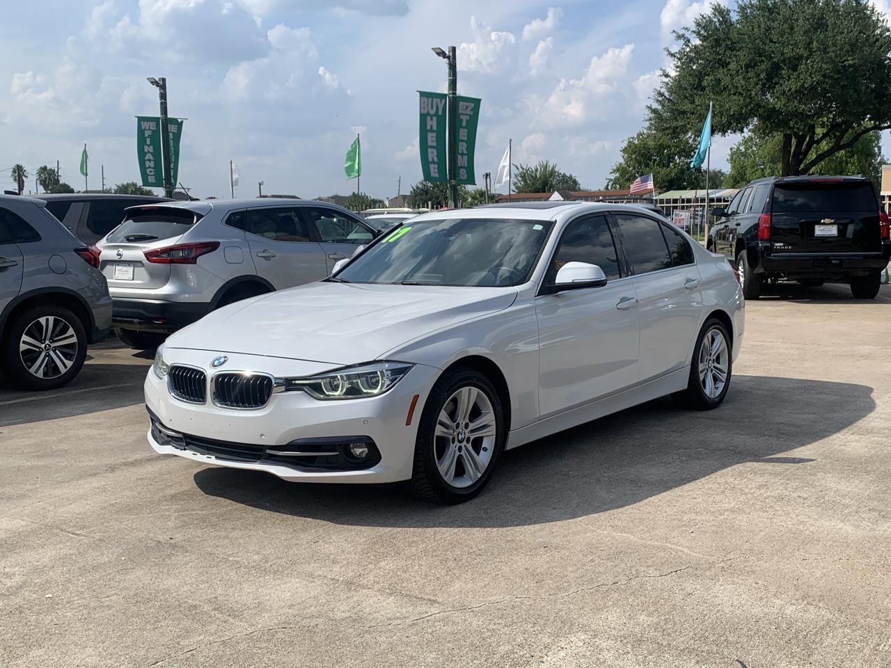 BMW 3-Series 330i SULEV Sedan 2017