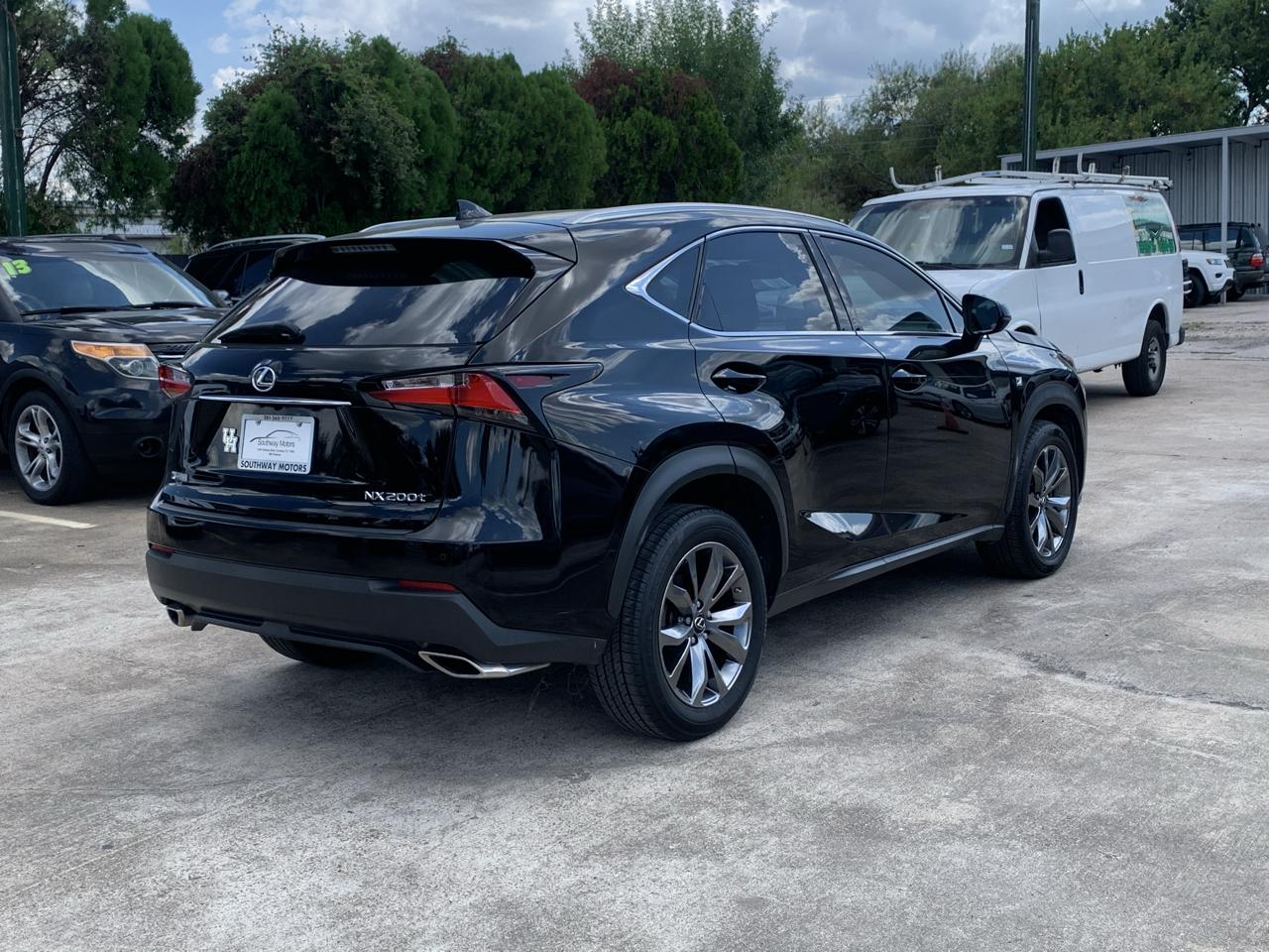 Lexus NX 200t FWD 2015