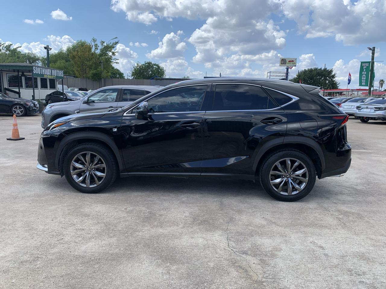 Lexus NX 200t FWD 2015