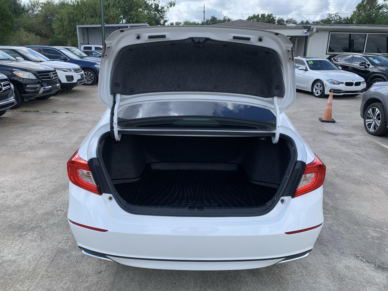 Honda Accord LX CVT 2018