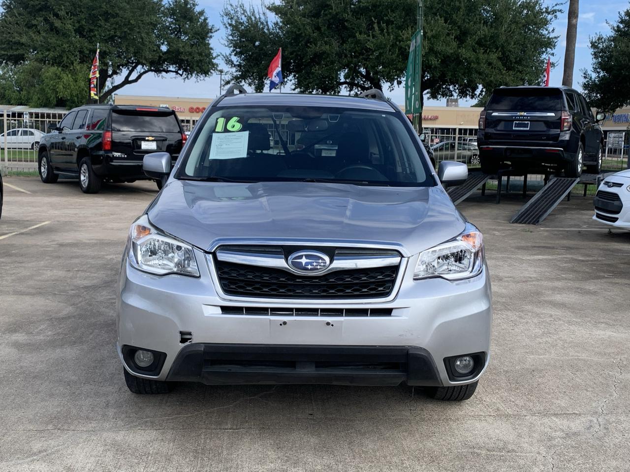 Subaru Forester 2.5i Premium PZEV CVT 2016