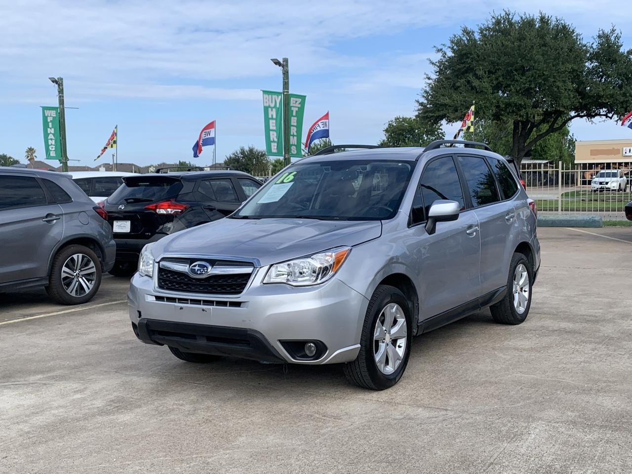 Subaru Forester 2.5i Premium PZEV CVT 2016