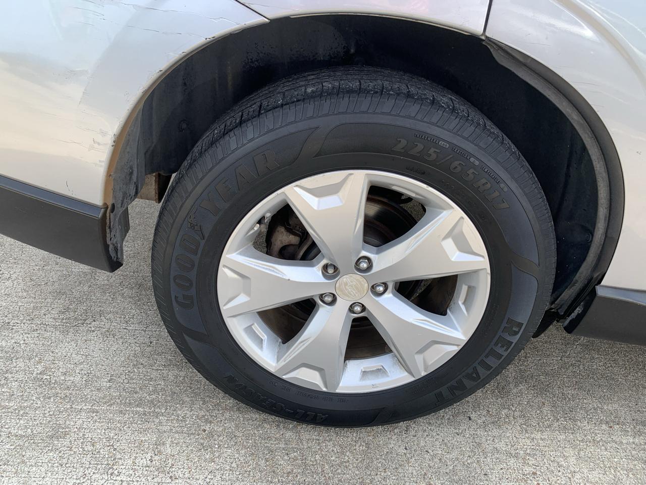Subaru Forester 2.5i Premium PZEV CVT 2016