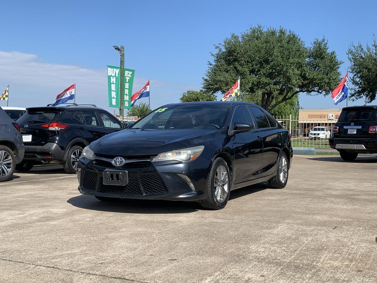 Toyota Camry SE 2015