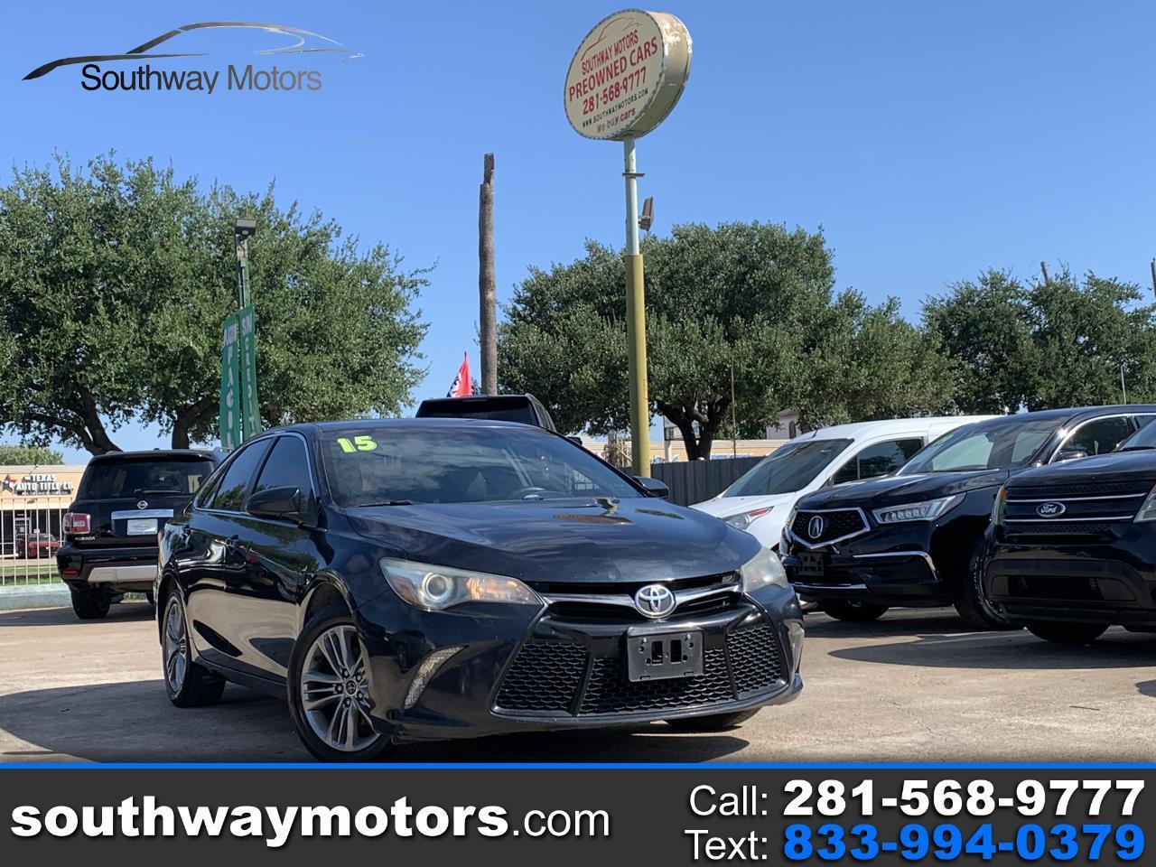 Toyota Camry SE 2015