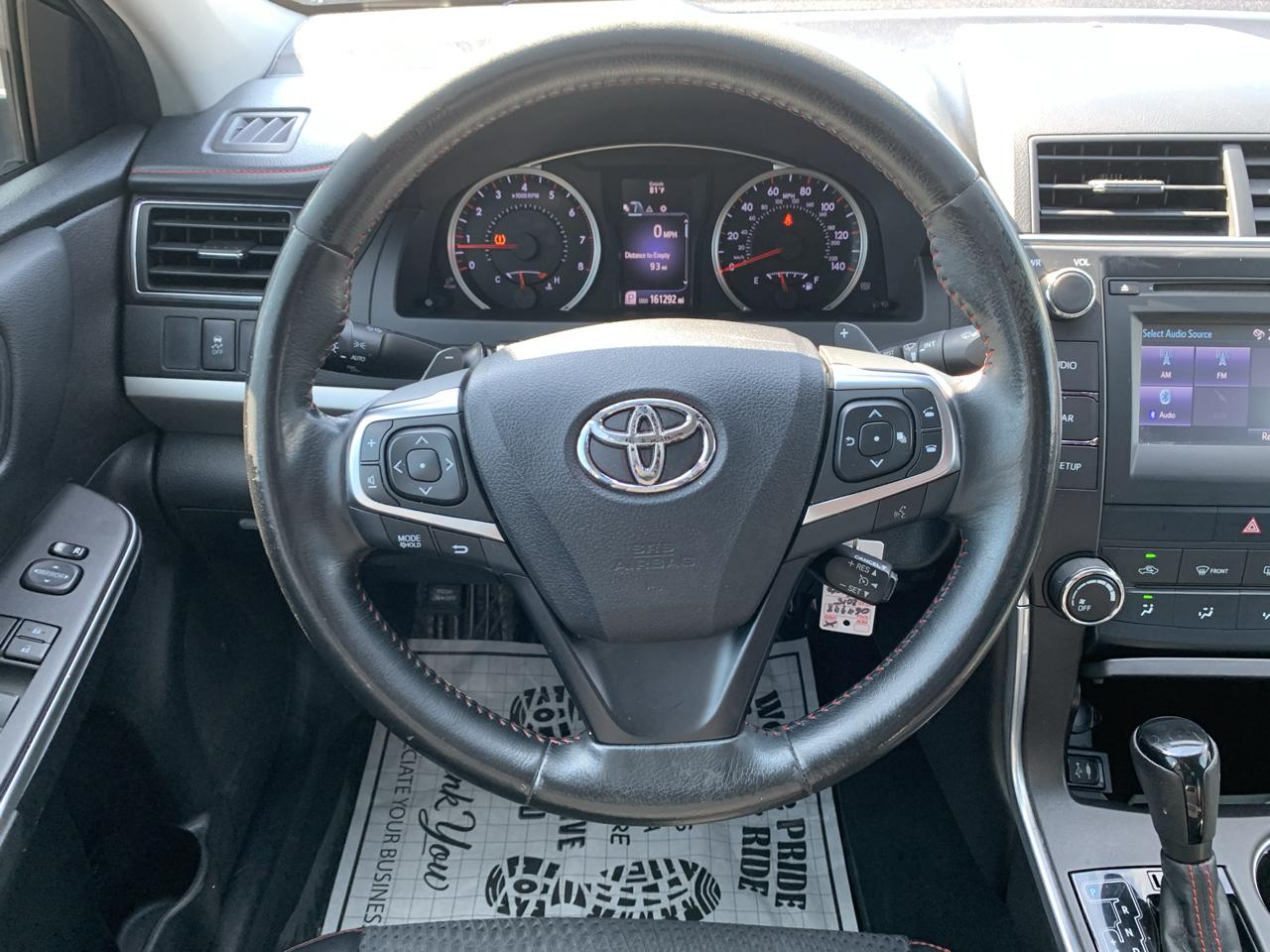 Toyota Camry SE 2015