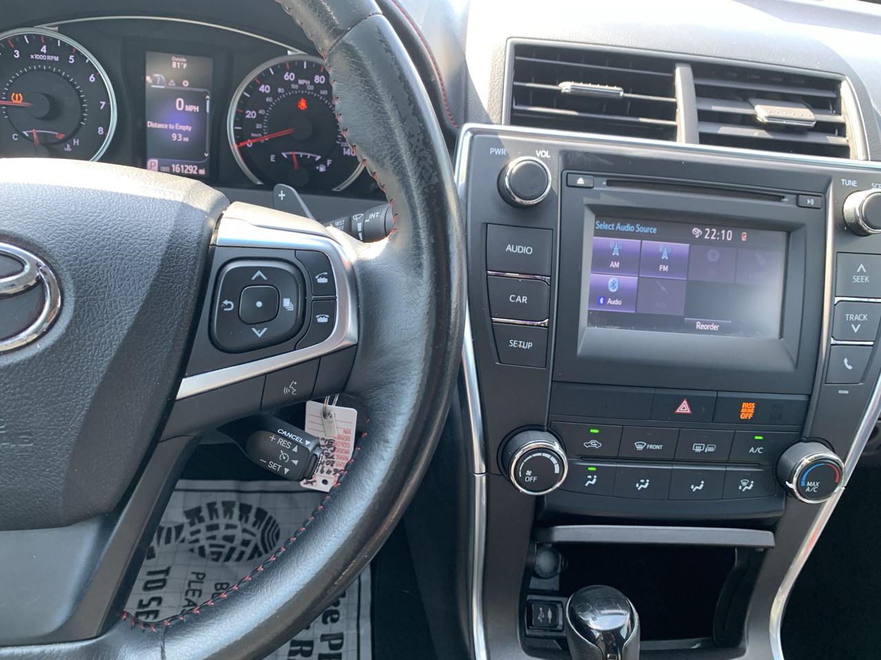 Toyota Camry SE 2015