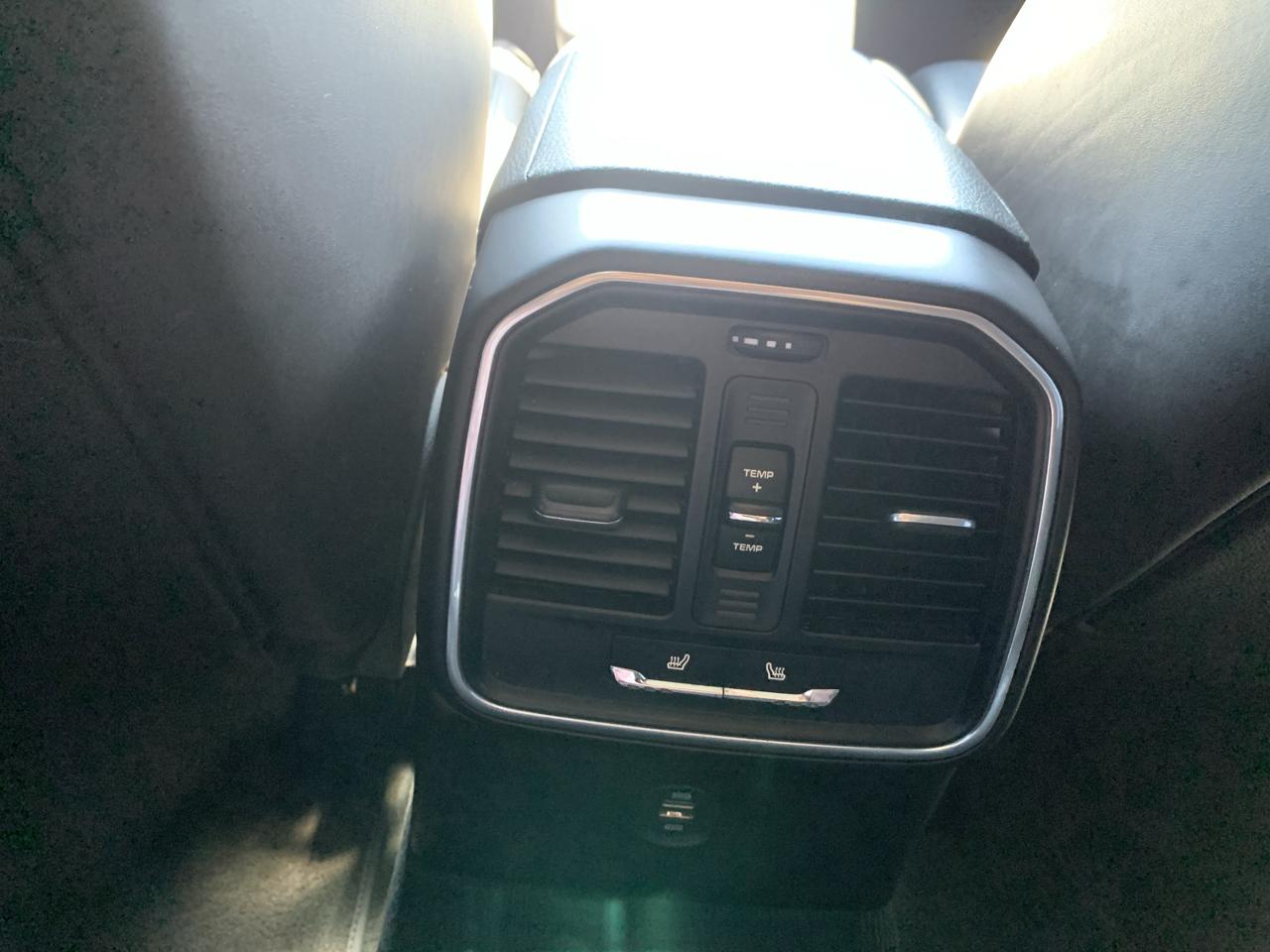 Porsche Macan GTS 2017