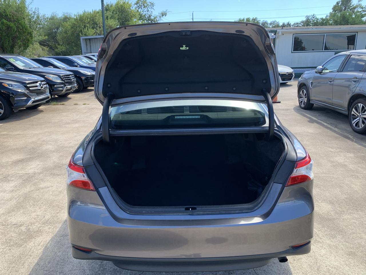 Toyota Camry LE 2019