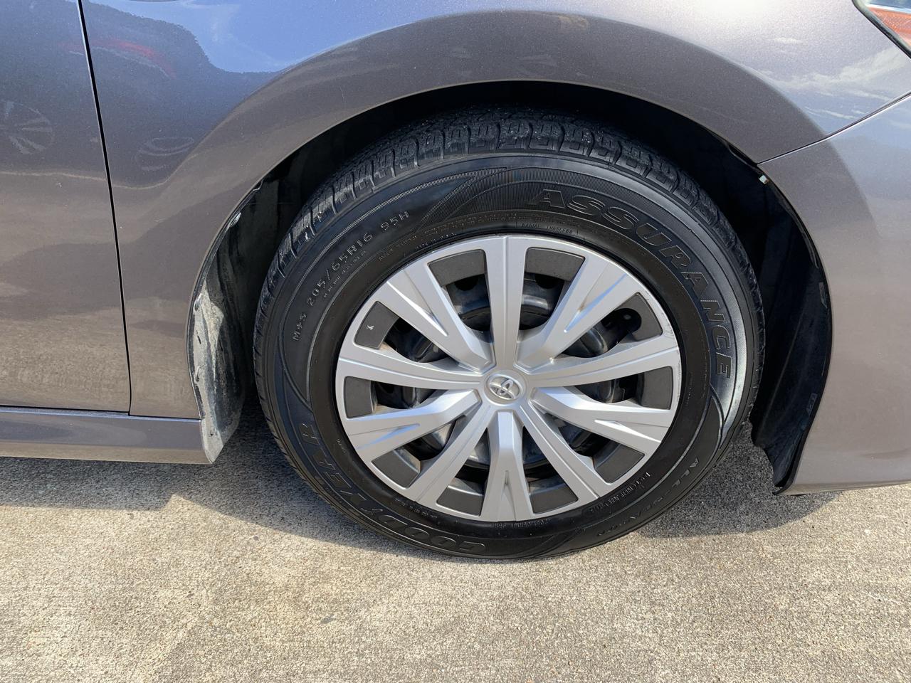 Toyota Camry LE 2019