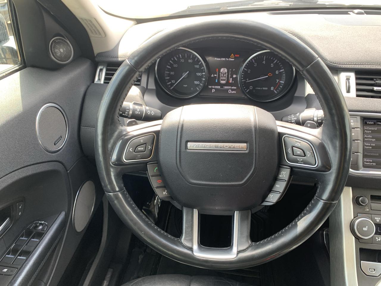 Land Rover Range Rover Evoque Pure Plus 5-Door 2015