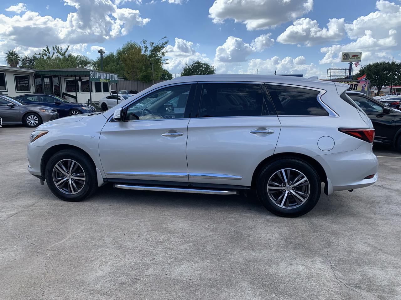 Infiniti QX60 Base FWD 2017