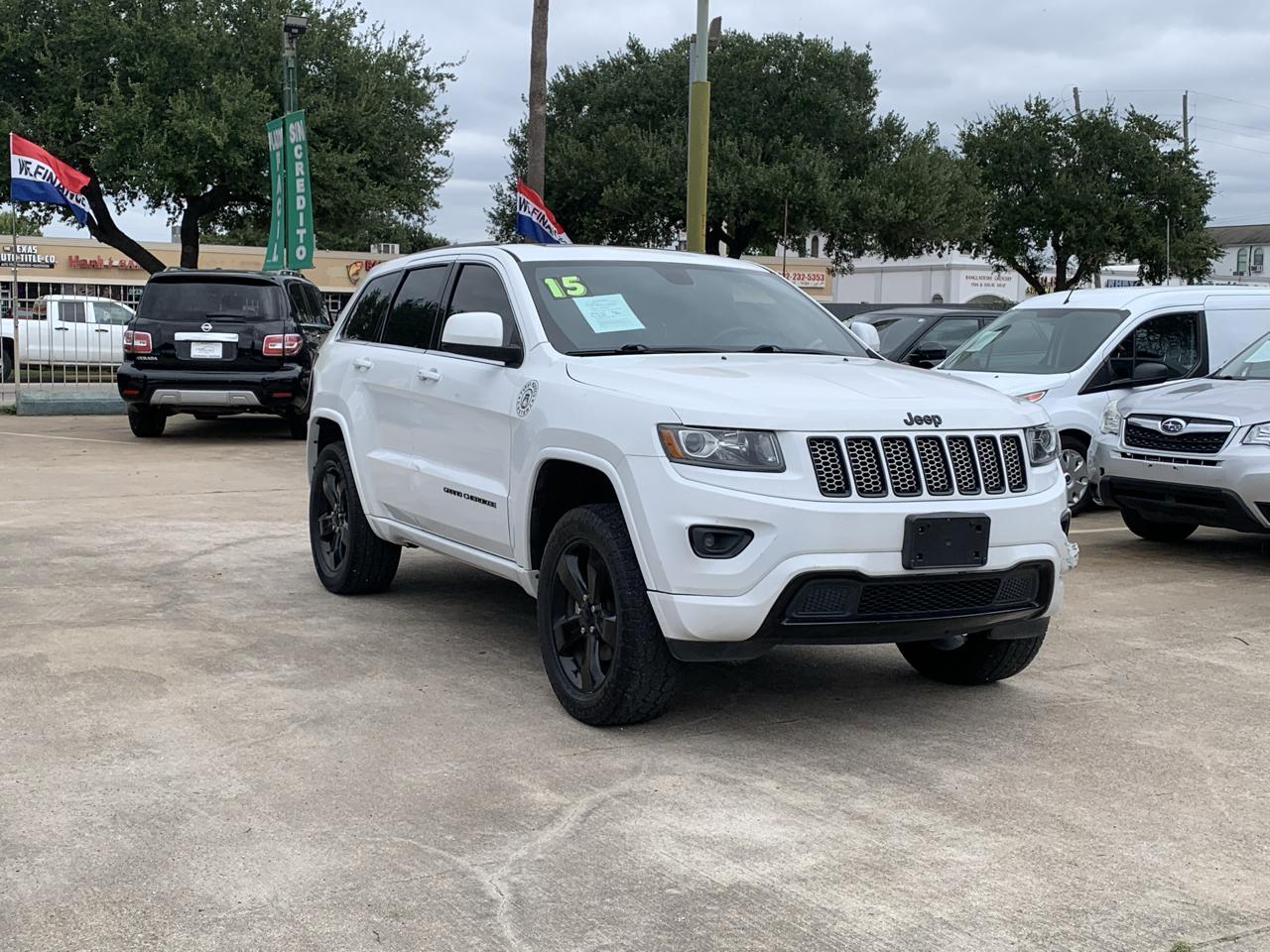 Jeep Grand Cherokee Laredo 4WD 2015