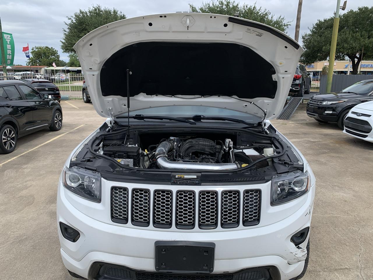 Jeep Grand Cherokee Laredo 4WD 2015