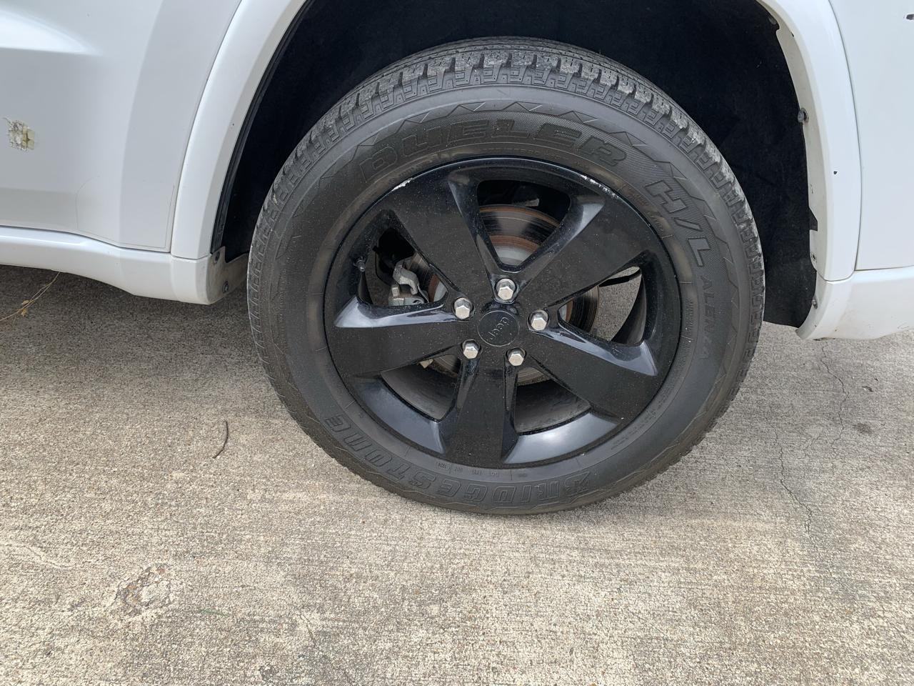Jeep Grand Cherokee Laredo 4WD 2015