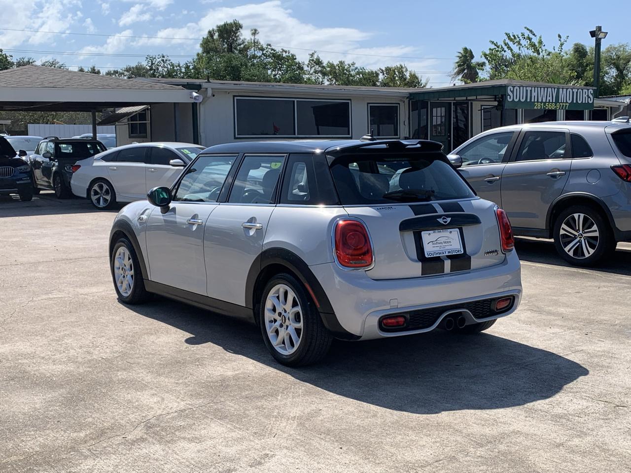MINI Cooper S 4-Door 2016