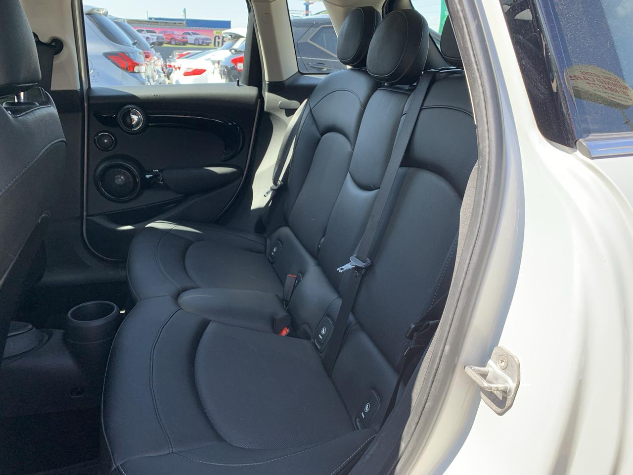 MINI Cooper S 4-Door 2016