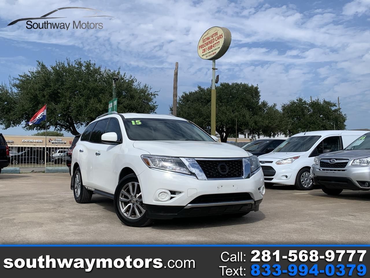 Nissan Pathfinder SV 2WD 2015