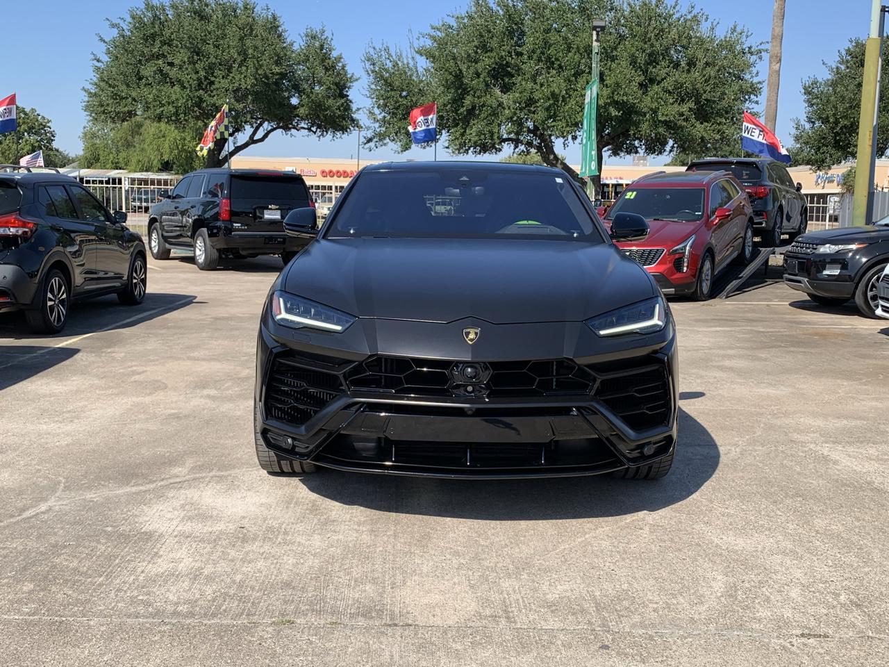 Lamborghini Urus Base 2022