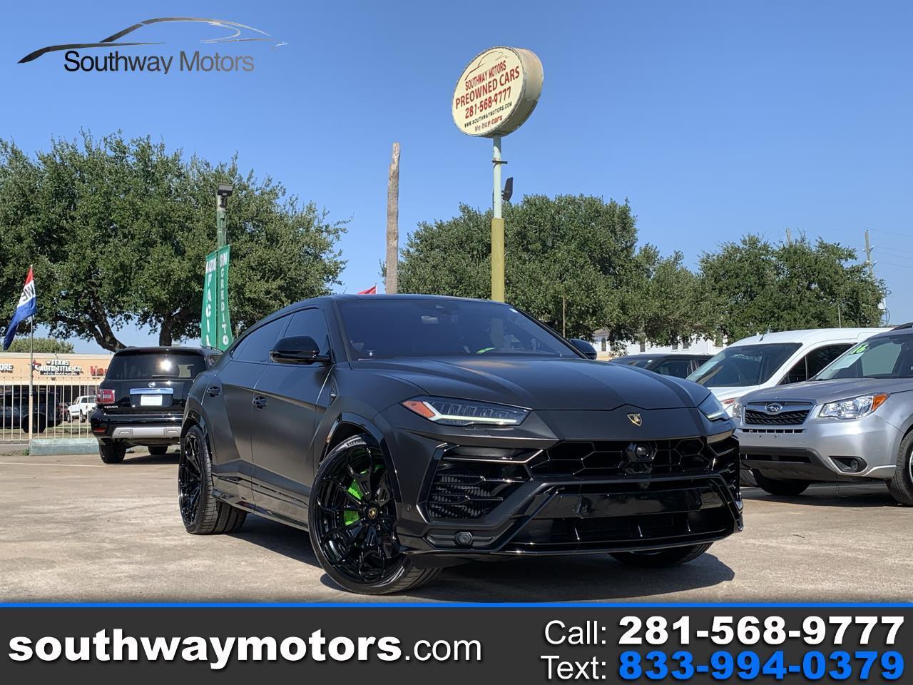 Lamborghini Urus Base 2022