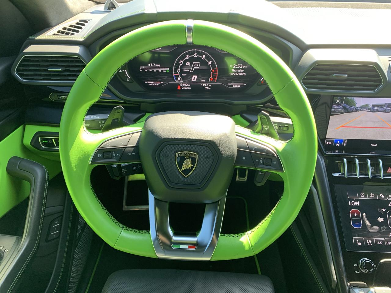 Lamborghini Urus Base 2022