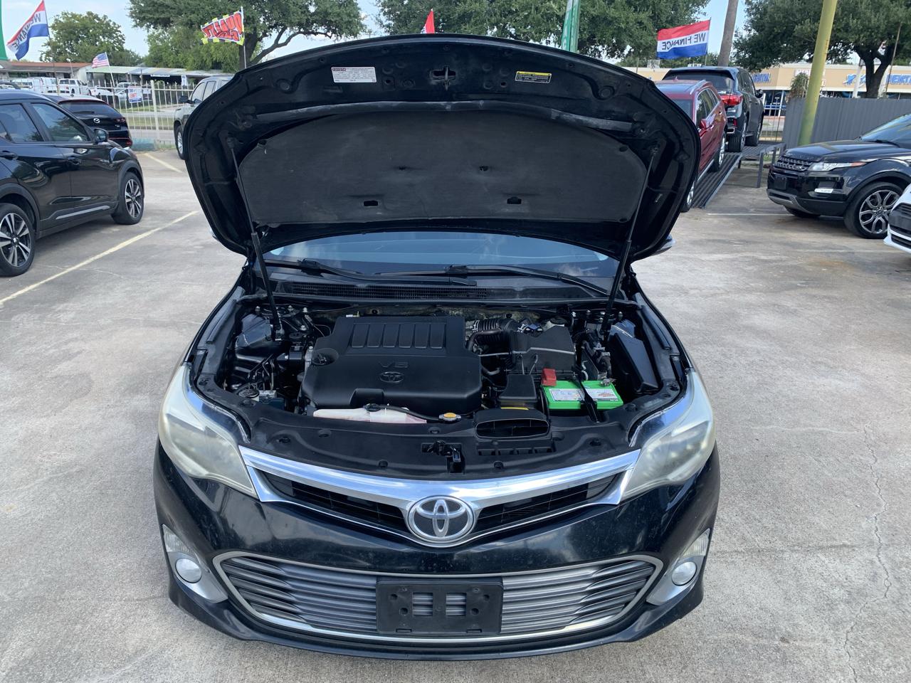 Toyota Avalon XLE 2013