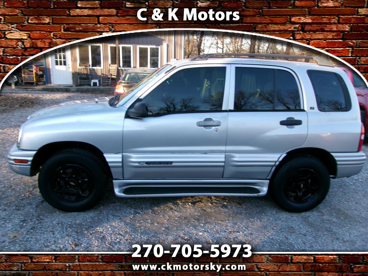 2001 Chevrolet Tracker 4dr Hardtop 4WD LT