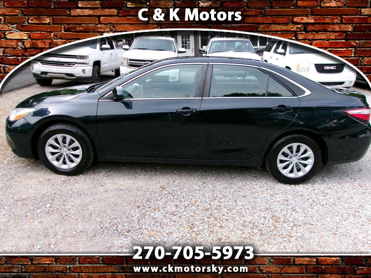 2016 Toyota Camry 4dr Sdn I4 Auto SE w/Special Edition Pkg (Natl)