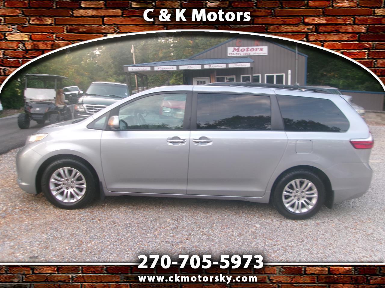 2016 Toyota Sienna 5dr 8-Pass Van XLE Premium FWD (Natl)