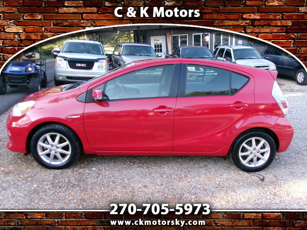 2014 Toyota Prius c 5dr HB Three (Natl)