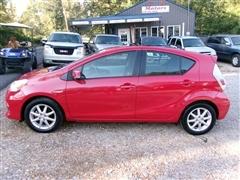2014 Toyota Prius c 