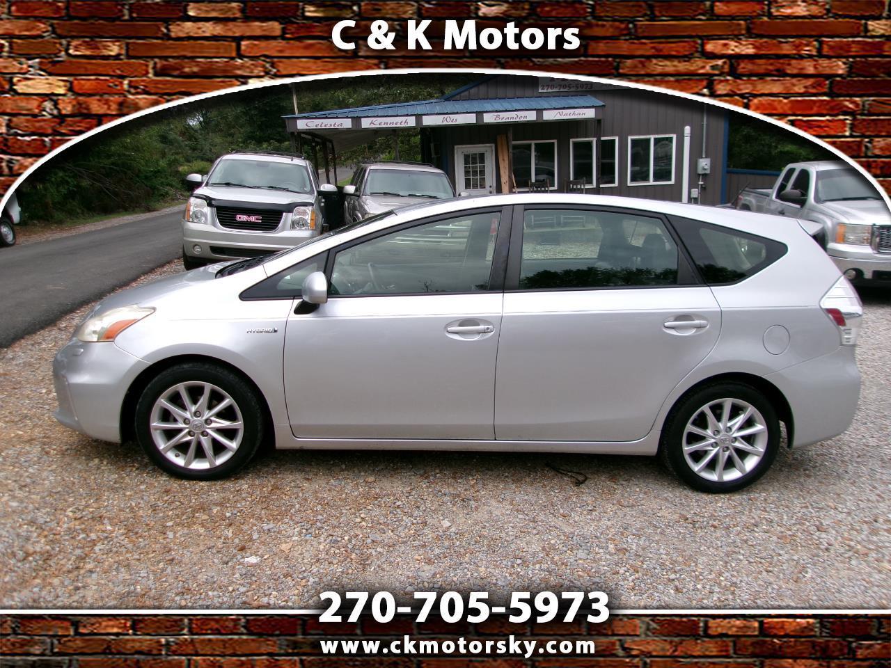 2014 Toyota Prius V 5dr Wgn Three (Natl)