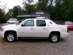 2013 Chevrolet Avalanche 