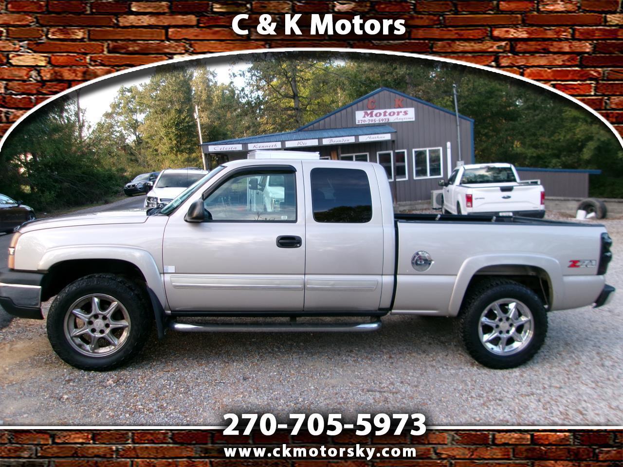 2004 Chevrolet Silverado 1500 Ext Cab 143.5" WB 4WD Z71